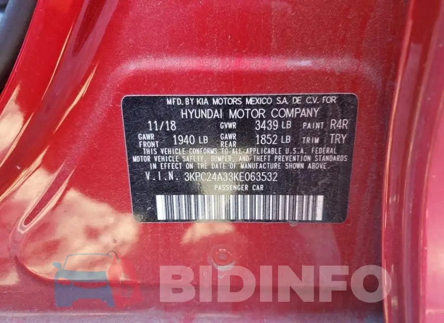3KPC24A33KE063532 Photo# 12
