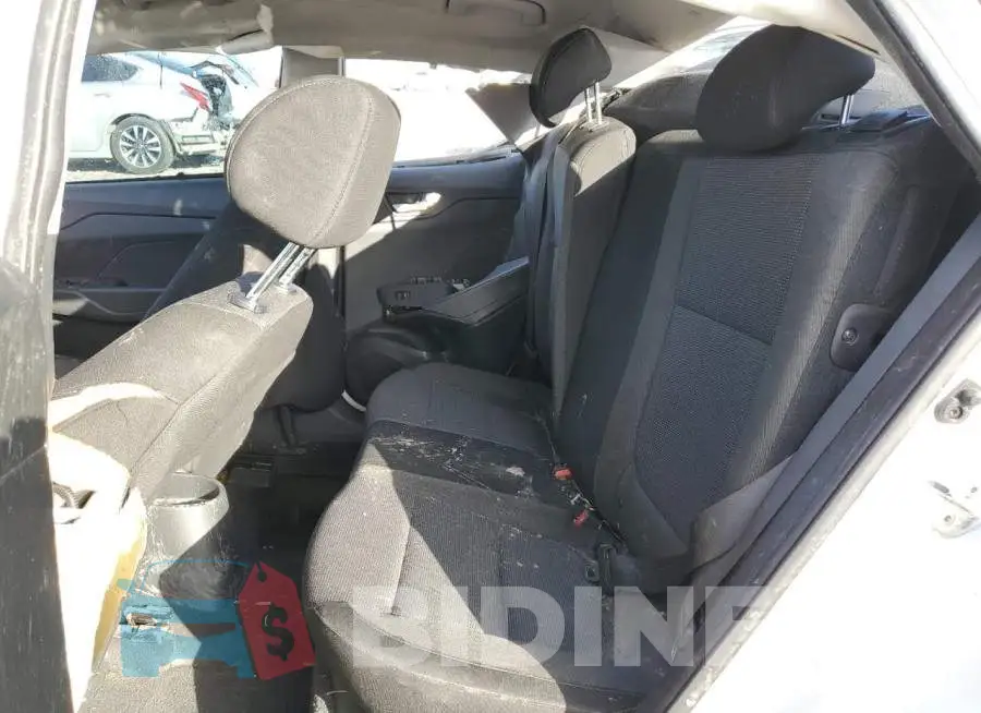 3KPC24A66LE124903 Photo# 10