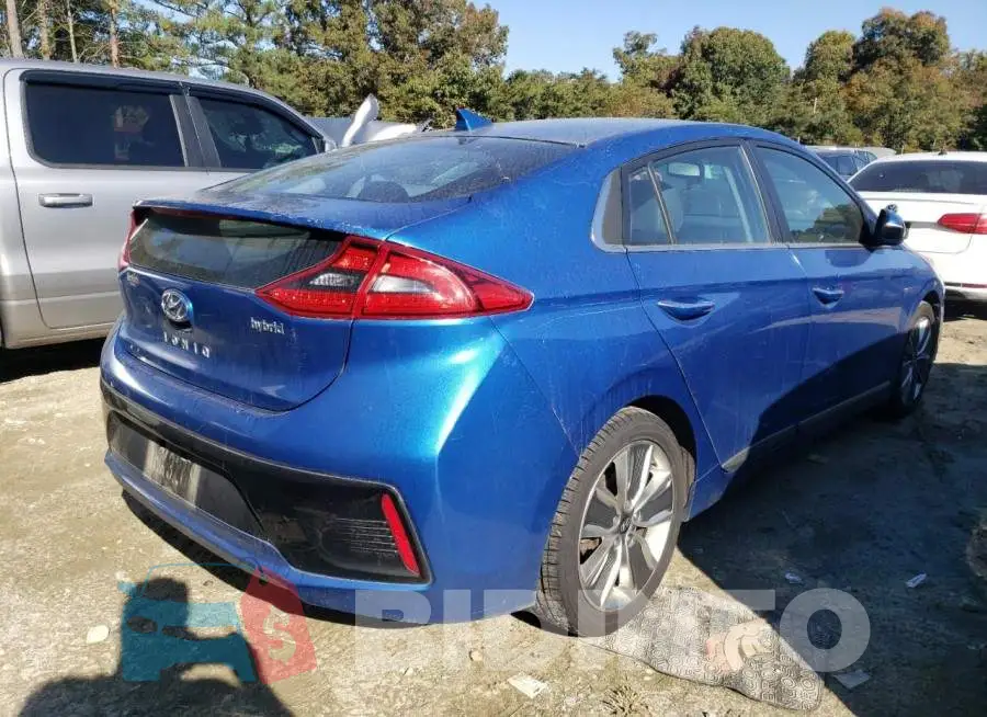 KMHC85LC9HU028842 Photo# 4