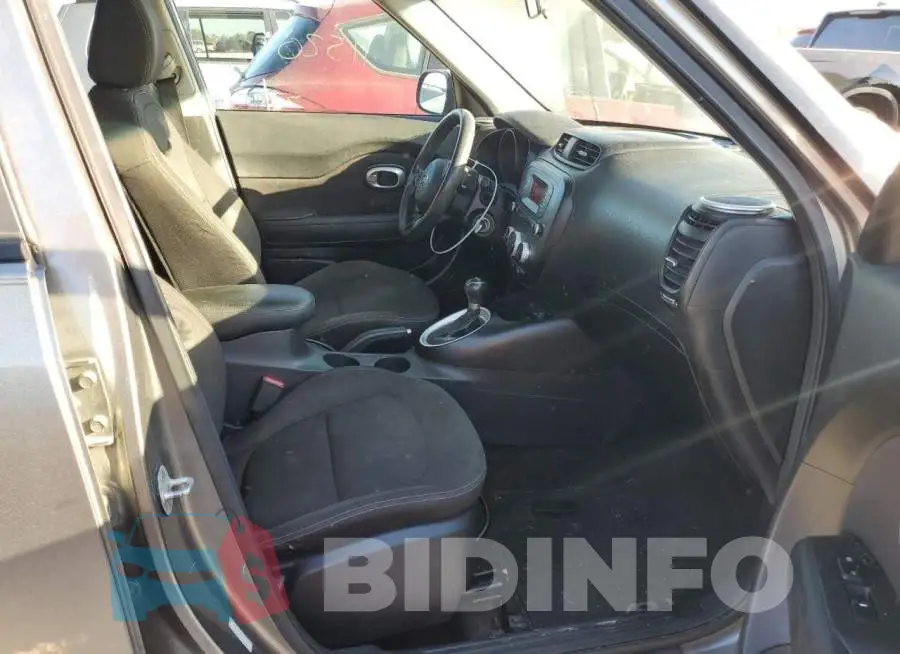 KNDJN2A2XG7307937 Photo# 5
