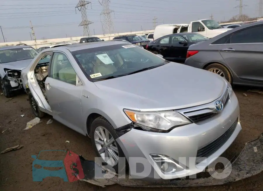 4T1BD1FKXEU141083 Photo# 4