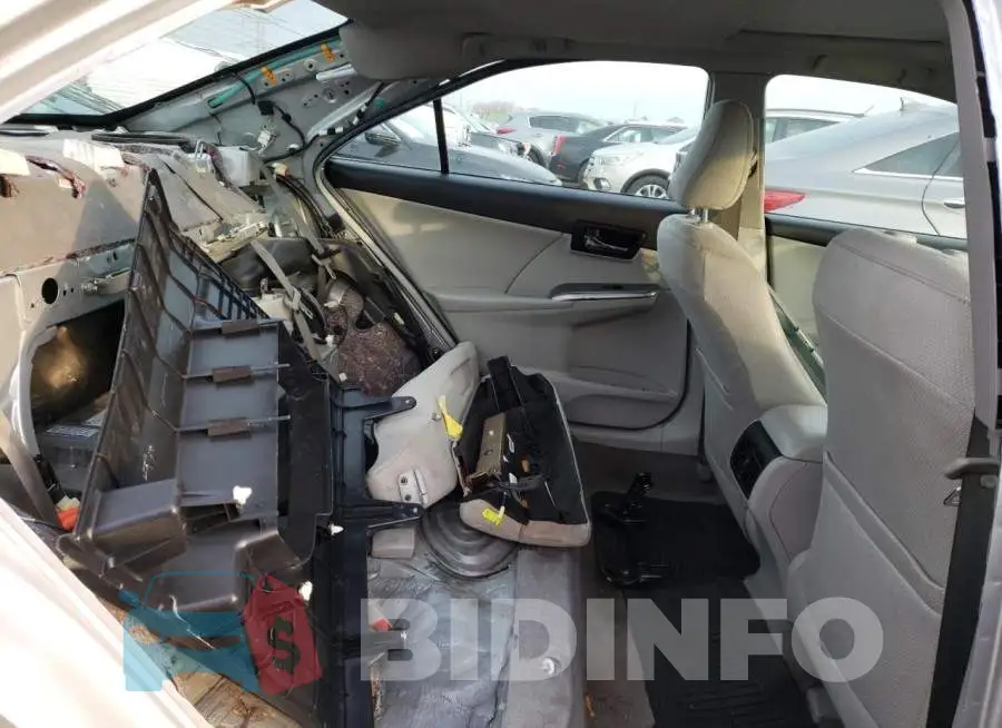 4T1BD1FKXEU141083 Photo# 10