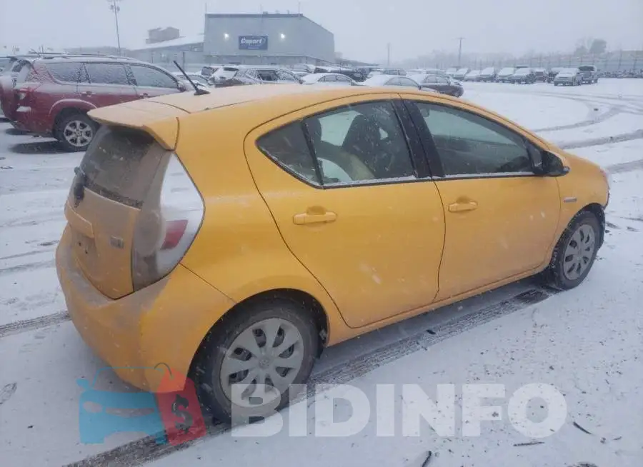 JTDKDTB32E1076634 Photo# 3