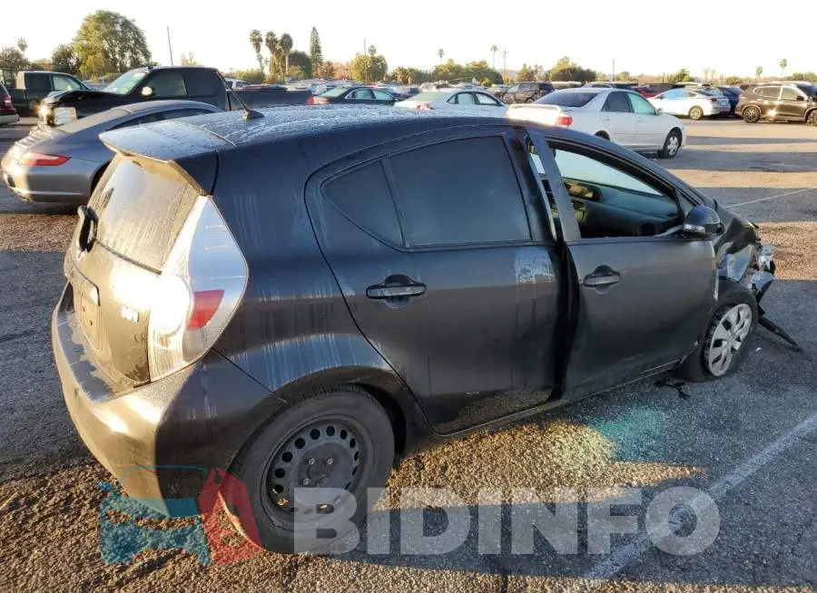 JTDKDTB37E1069016 Photo# 3