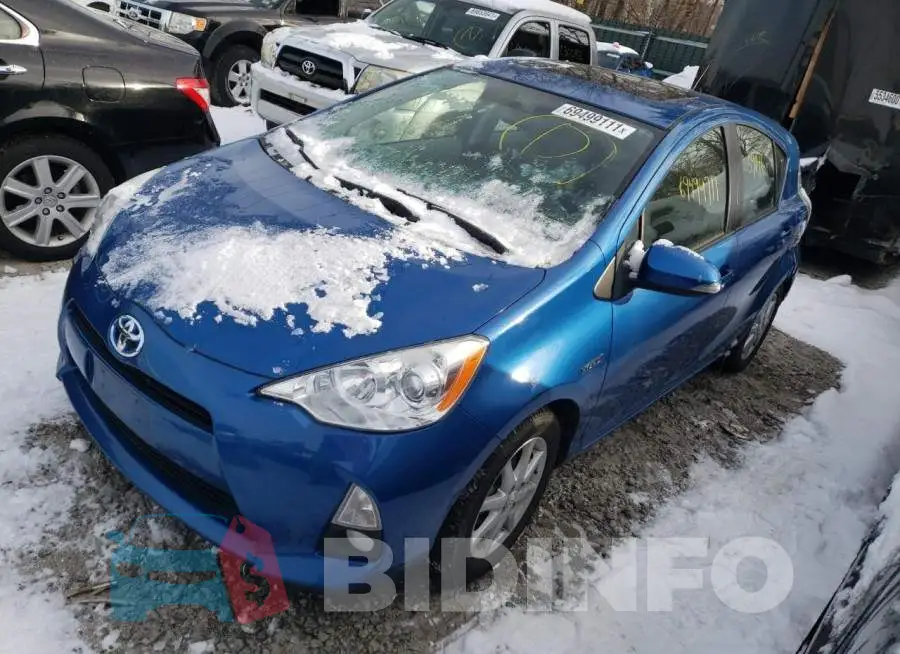 JTDKDTB39E1076792 Photo# 2