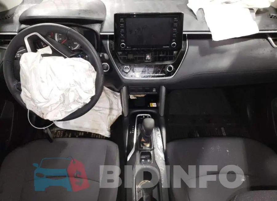 YMUBAABG6NV017157 Photo# 8
