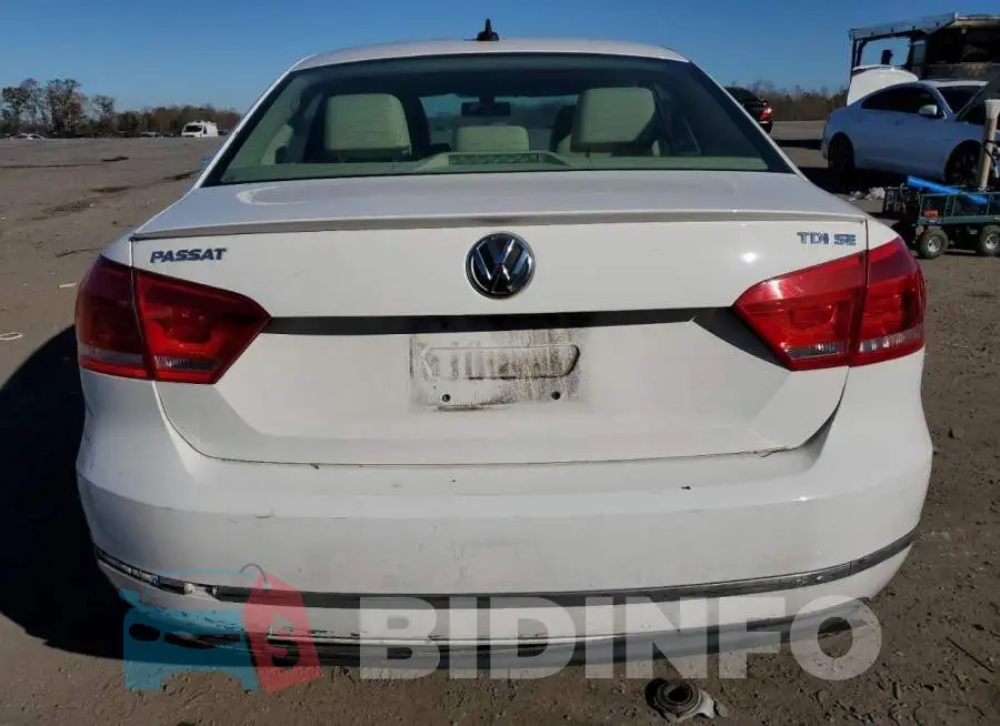 1VWBN7A38EC029924 Photo# 6