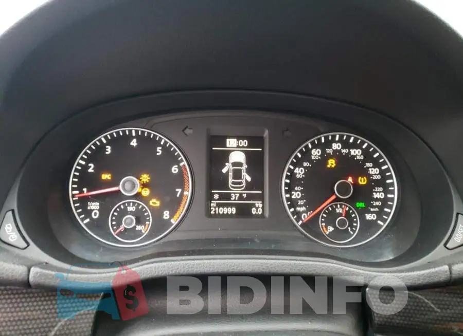 1VWBT7A3XFC018057 Photo# 9