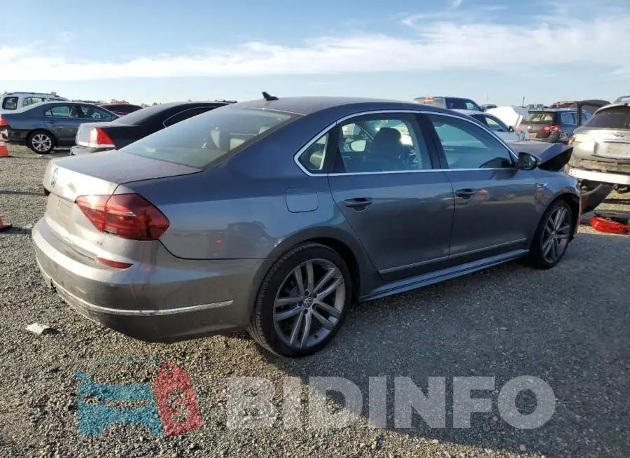 1VWDT7A39HC068122 Photo# 3