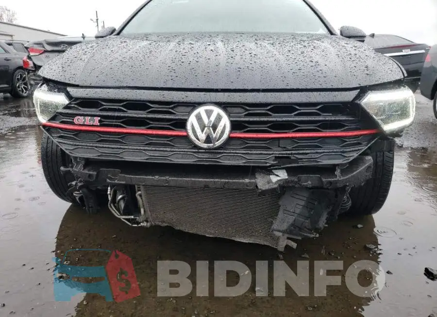3VW5T7BU2KM182285 Photo# 9