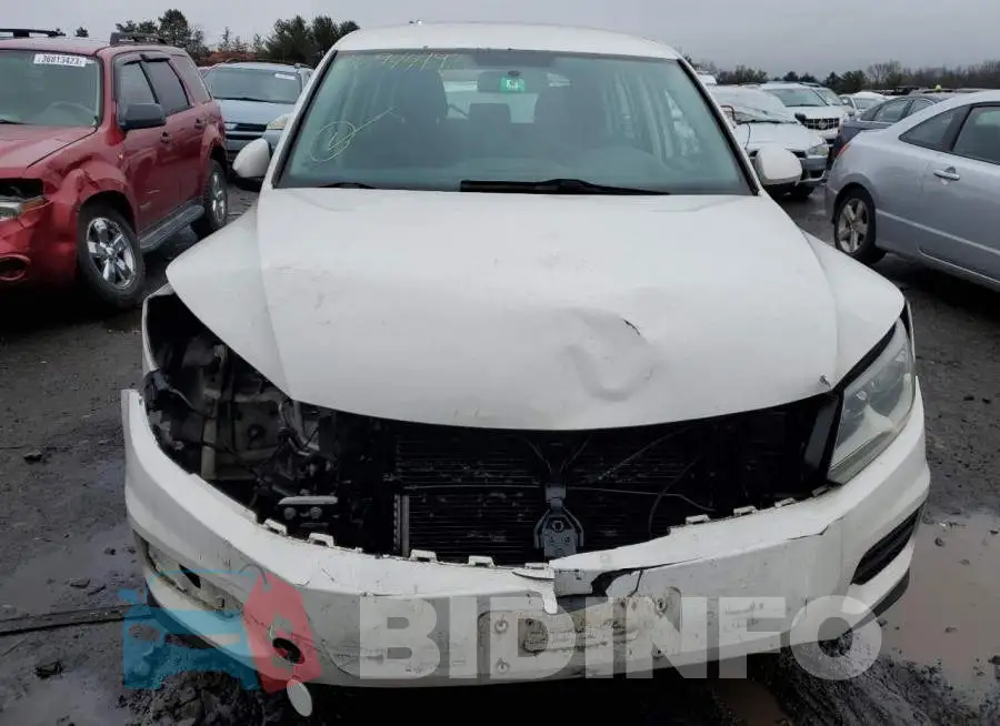 WVGBV3AX9EW527400 Photo# 5