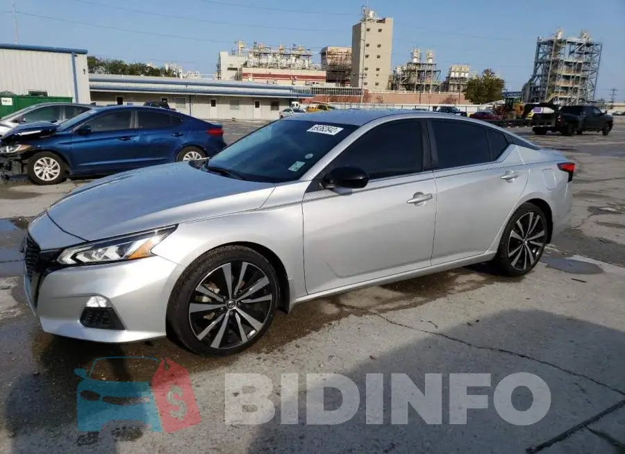 1N4BL4CV1KC216543 Photo# 1