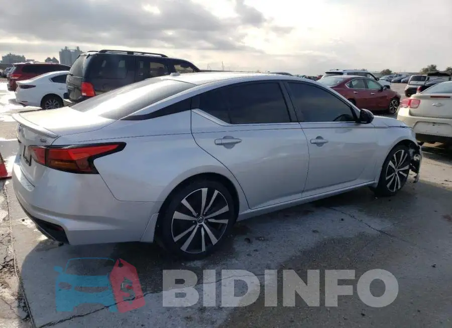 1N4BL4CV1KC216543 Photo# 3