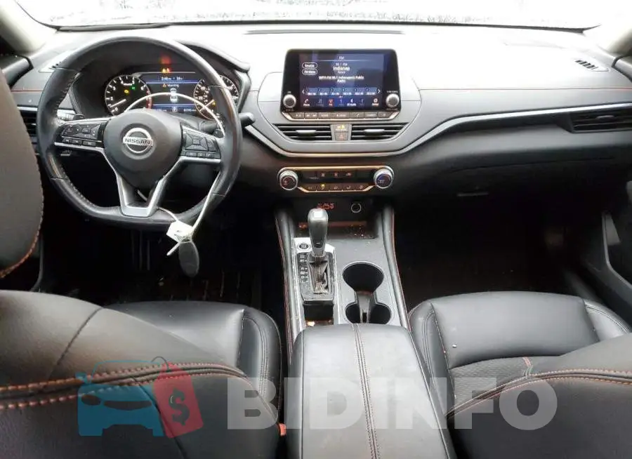 1N4BL4CV3KC133051 Photo# 8