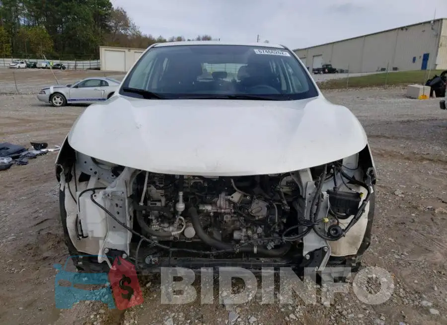 JN1BJ1CP5HW011818 Photo# 5