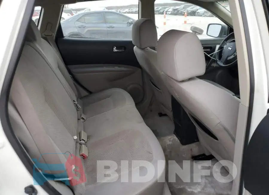 JN8AS5MT8FW655968 Photo# 11