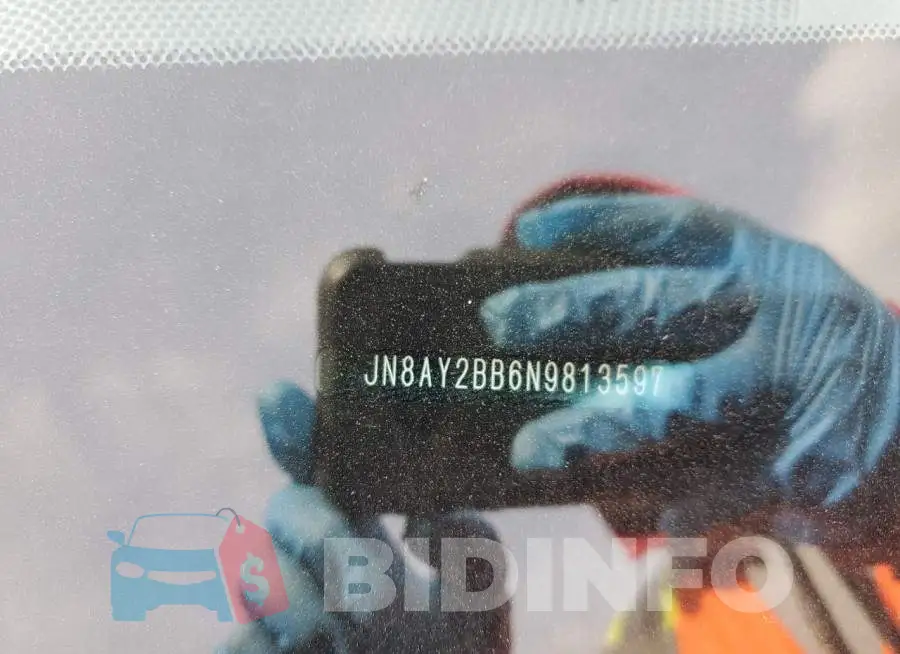 JN8AY2BB6N9813597 Photo# 12