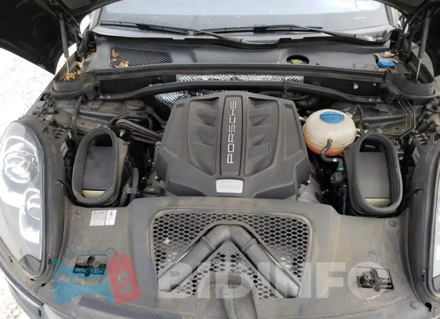 WP1AB2A58JLB36086 Photo# 12