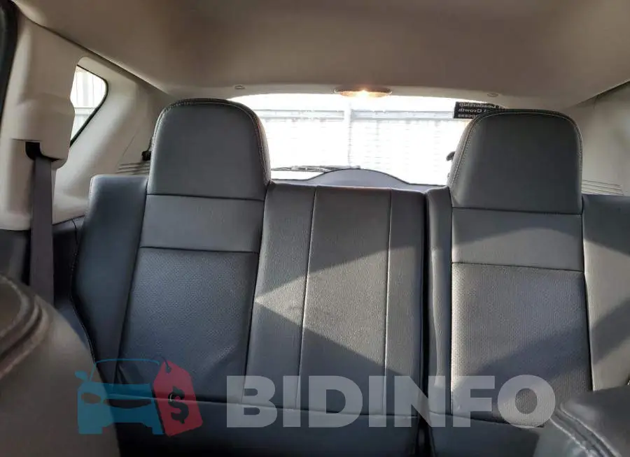 1C4NJDEB7HD164726 Photo# 10