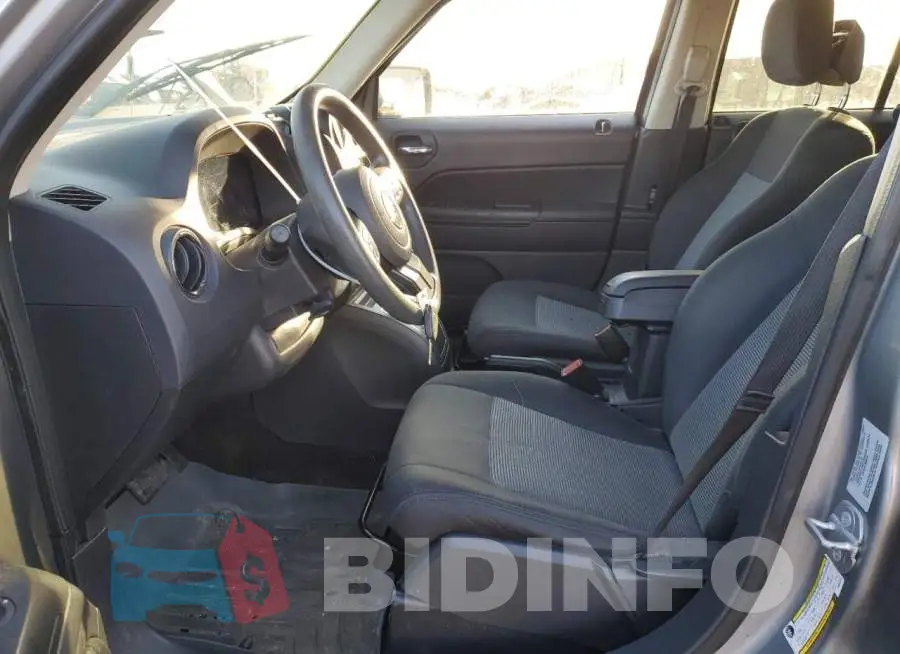 1C4NJPBB8FD402571 Photo# 7