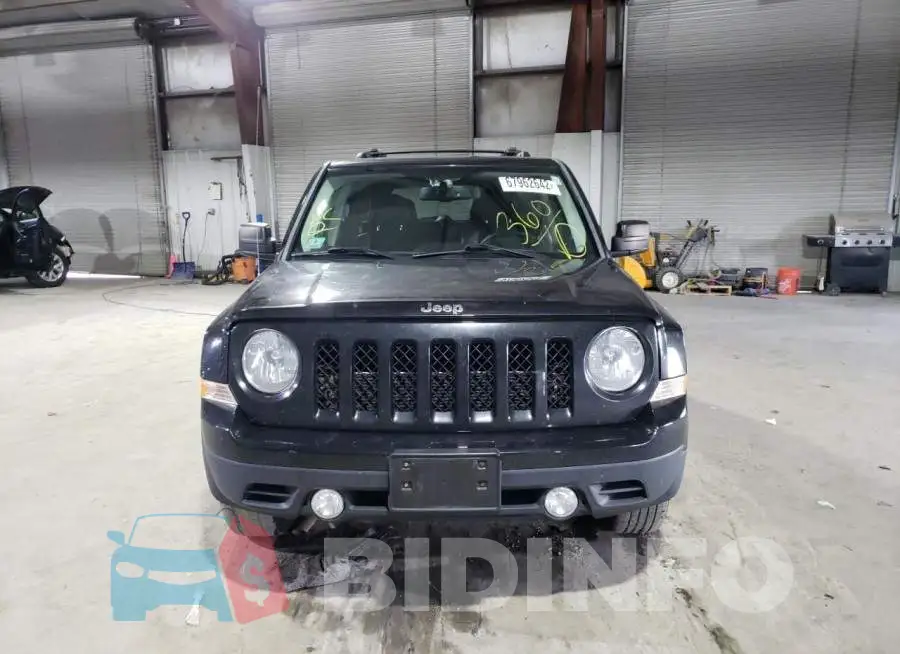1C4NJRCB5ED928603 Photo# 5