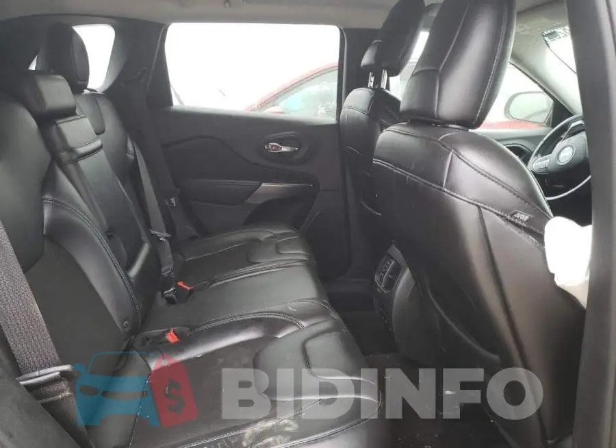 1C4PJLLB6KD264426 Photo# 6
