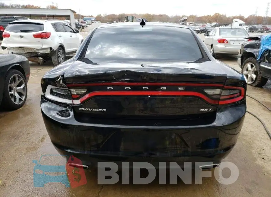 2C3CDXHG8FH841472 Photo# 6