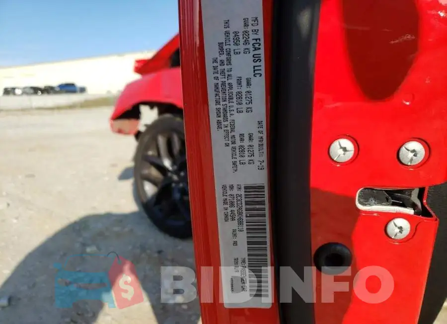2C3CDZAG8KH688110 Photo# 13