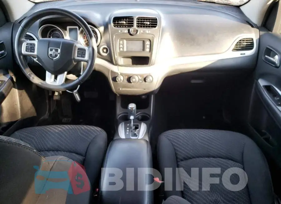 3C4PDCAB2GT110579 Photo# 8