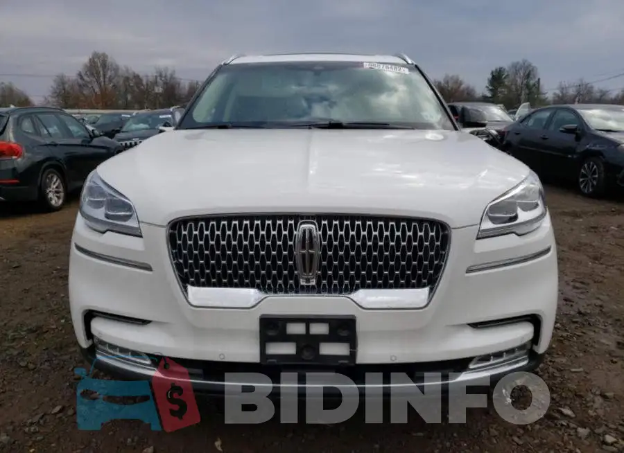5LM5J7XC8LGL20246 Photo# 5