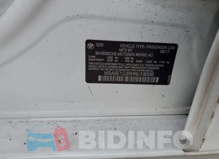 WBA8E1G3XHNU18006 Photo# 12
