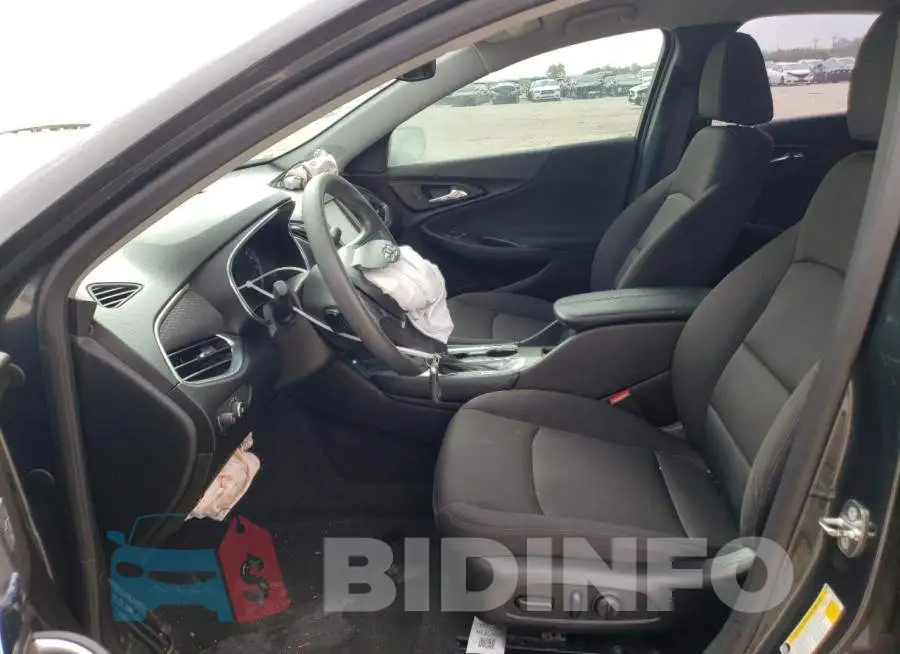 1G1ZD5ST0JF163531 Photo# 7