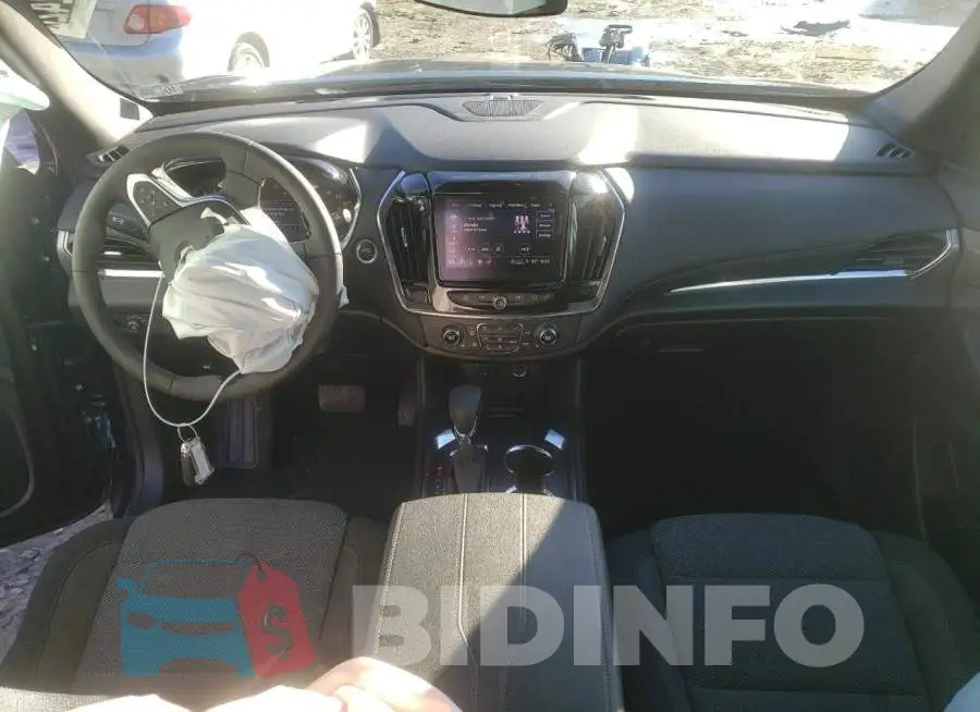 1GNEVGKW7PJ147977 Photo# 8