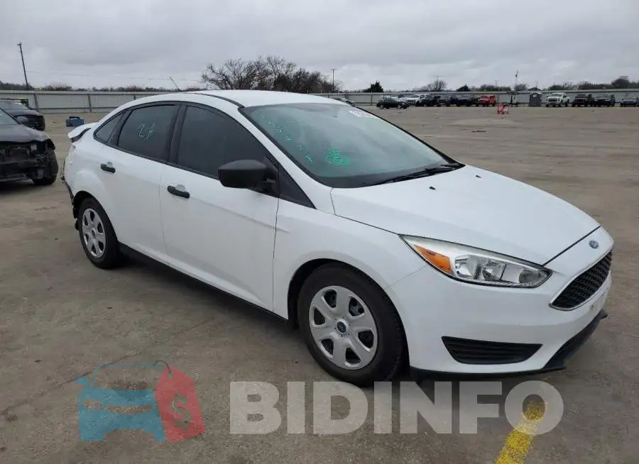1FADP3E22GL257992 Photo# 4