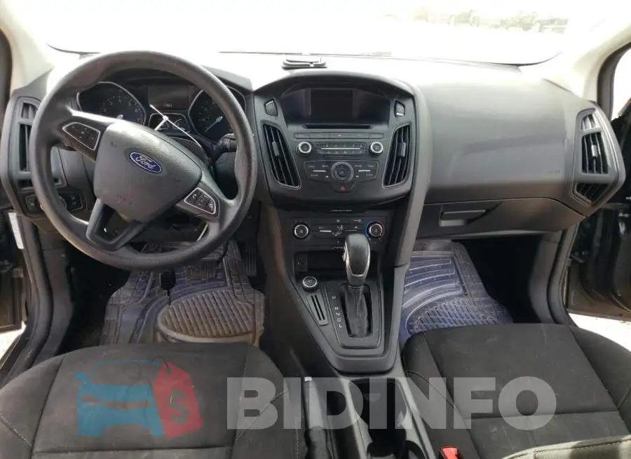 1FADP3E27GL280555 Photo# 8