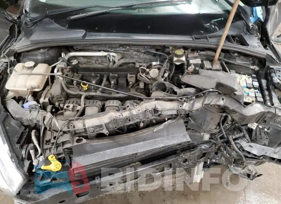 1FADP3E27JL220993 Photo# 11