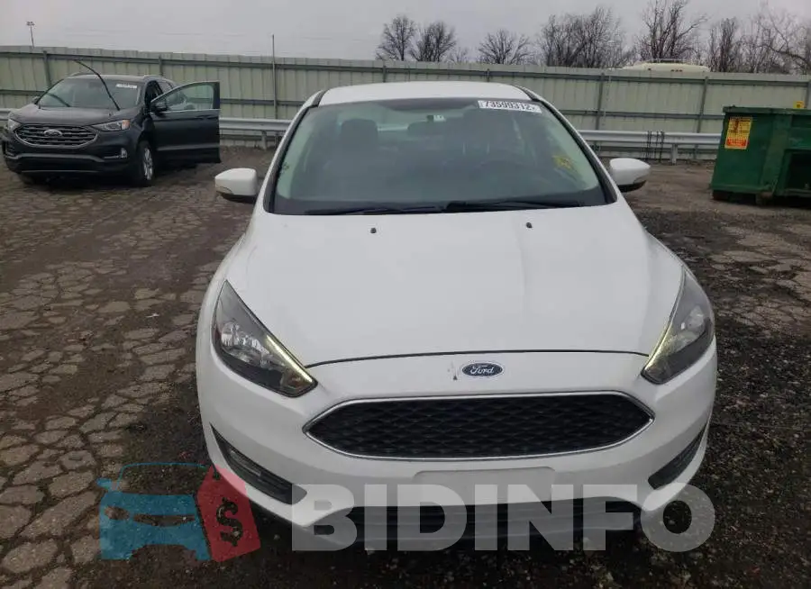 1FADP3F20FL379473 Photo# 5