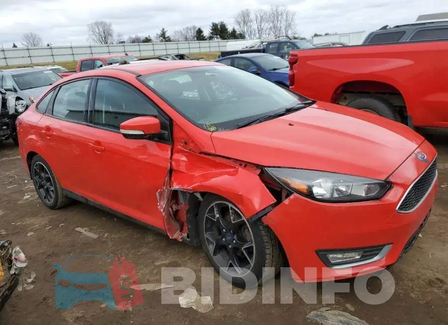 1FADP3F23GL205687 Photo# 4