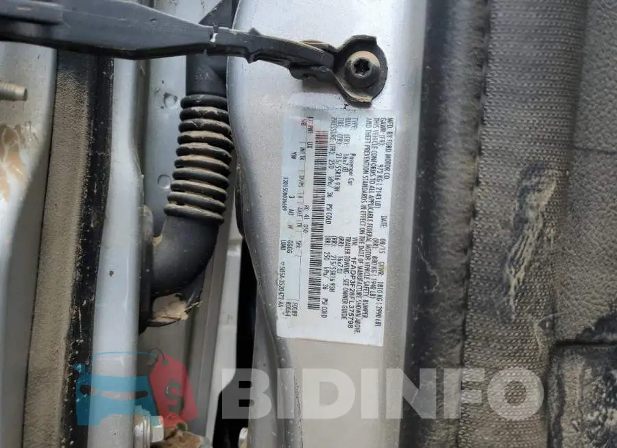 1FADP3F28FL375798 Photo# 10
