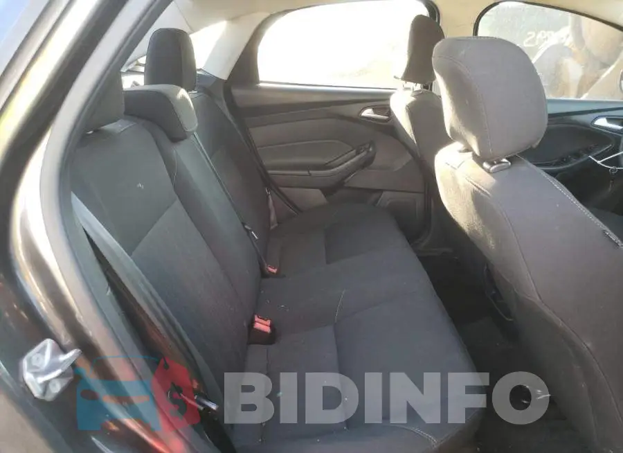 1FADP3F2XFL381795 Photo# 6