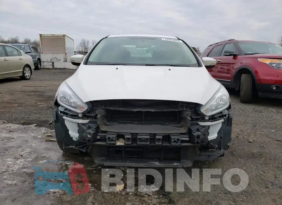 1FADP3J26HL220662 Photo# 5