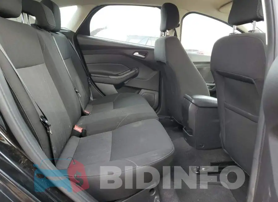 1FADP3K29JL214875 Photo# 10