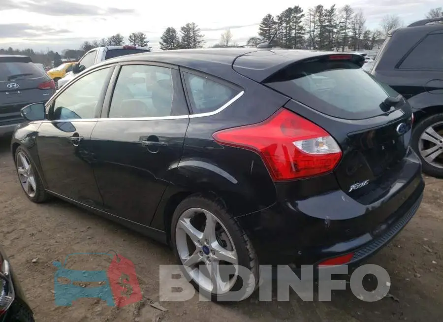 1FADP3N23EL423322 Photo# 2
