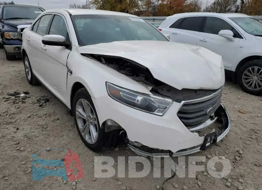 1FAHP2E82GG118714 Photo# 1