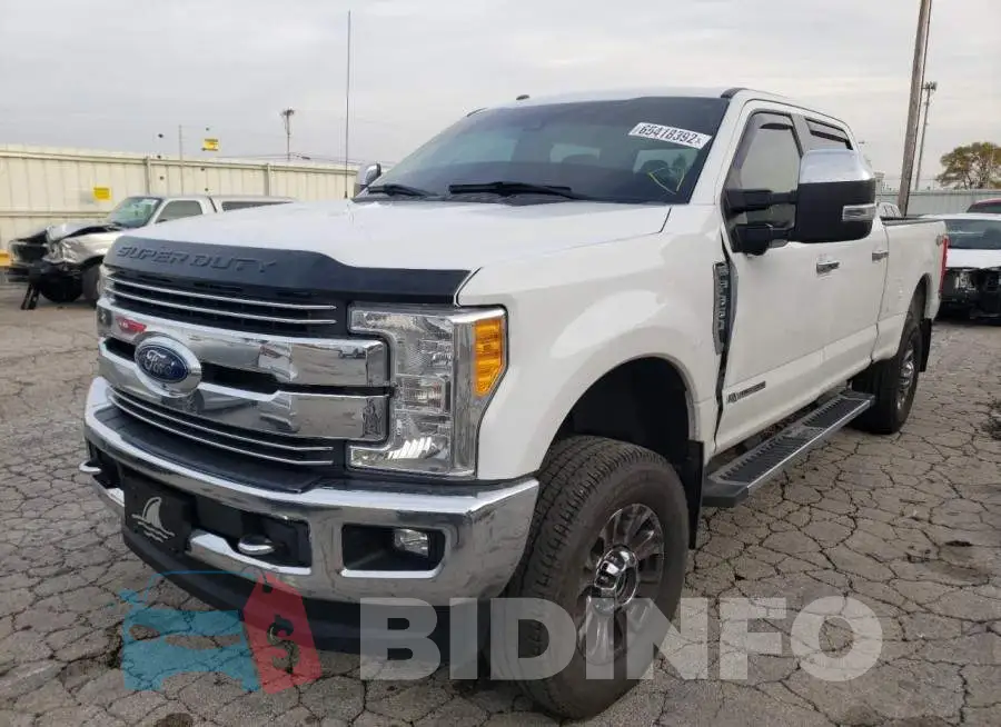 1FT8W3BT5HED92854 Photo# 2