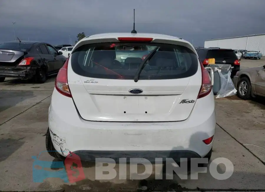 3FADP4TJ3GM172223 Photo# 6