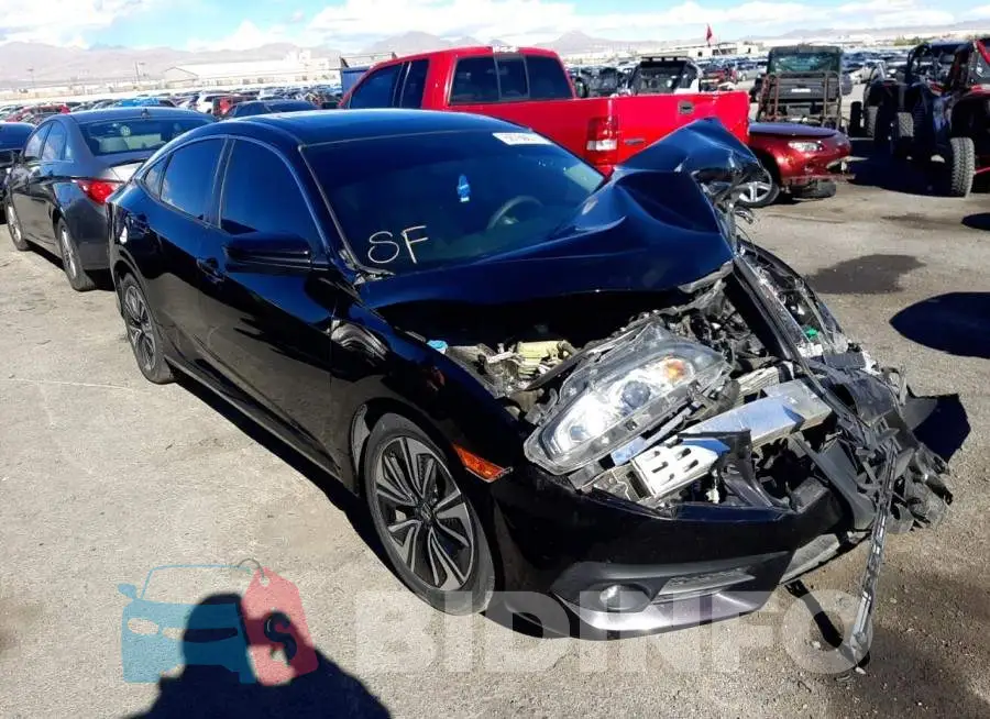 19XFC1F30HE001645 Photo# 1