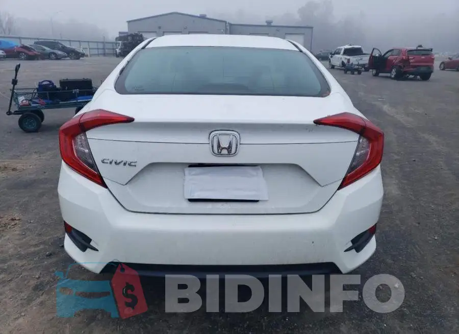 19XFC2F50GE032433 Photo# 6