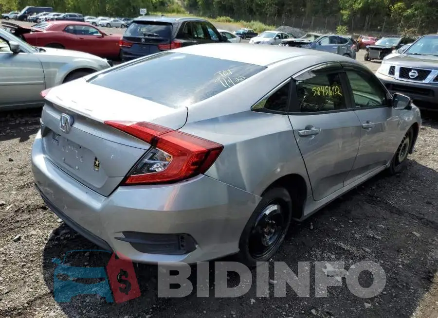 19XFC2F72GE209372 Photo# 4
