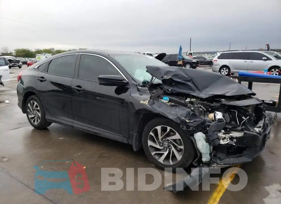 19XFC2F75HE053488 Photo# 4